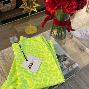 Beach Riot sport leggings.